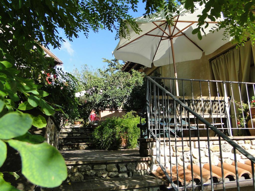 La Capanna Di Sovestro Hotel San Gimignano Quarto foto